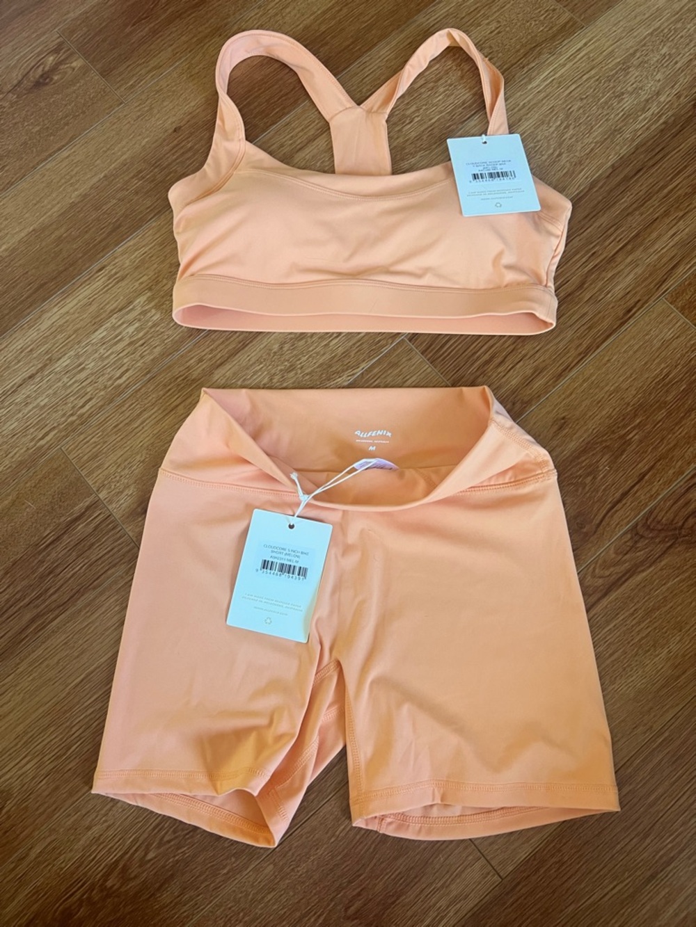 NWT AllFenix Cloudcore Sports Bra Bike Short Set Melon M